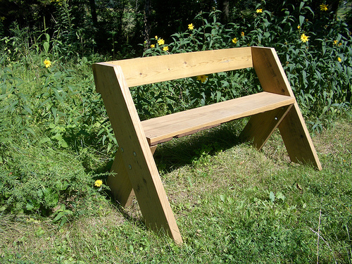 Simple Outdoor Wood Bench Plans
