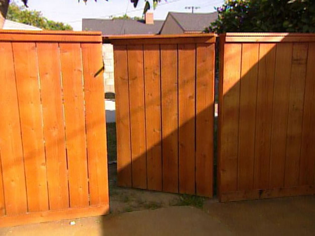 How to Build Wood Fence Gate
