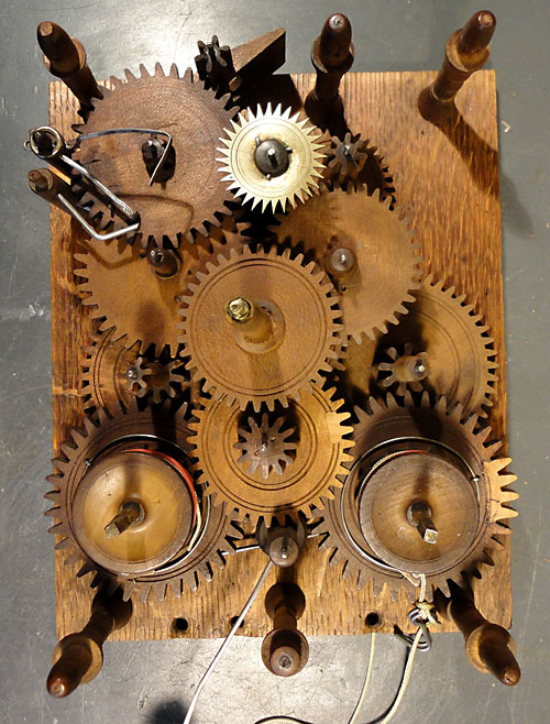 Wooden Clock Movements Easy-To-Follow How To build a DIY ...