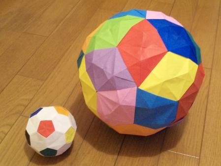 アークタンジェントボール（折り紙サッカーボール）