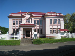 旧浦河支庁庁舎1