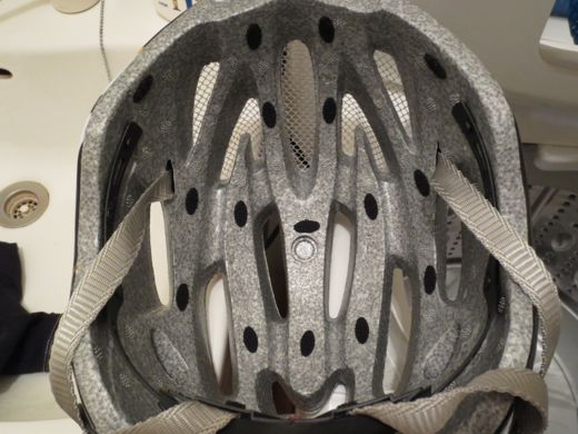 サイクリングのヘルメット（ハゲ）8