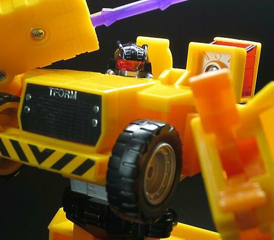 Transformers Auto Rollers D-17 AUTO STINGER 3491