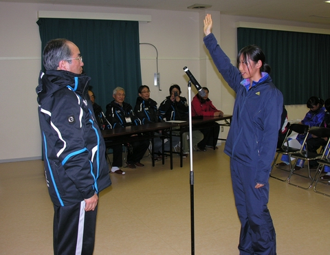 安曇川中学校の斉藤さんが選手宣誓