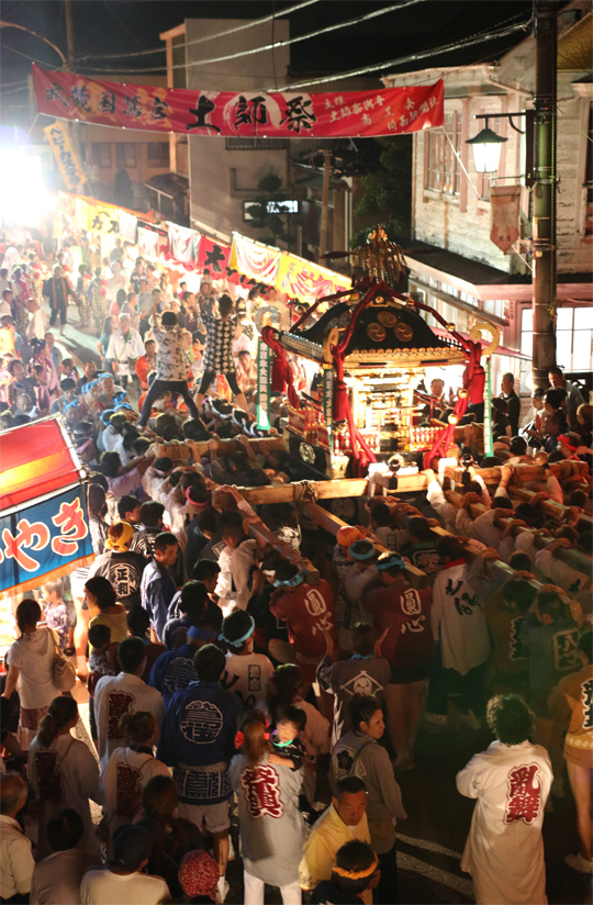 千貫神輿の渡御　土師祭2013