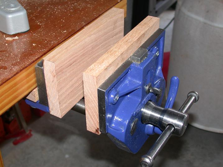 Bench Vise Woodworking - Easy DIY Woodworking Projects 