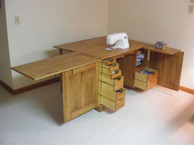 Woodworking Plans Sewing Table Easy-To-Follow How To ...