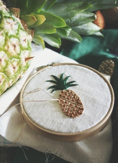 pineapple embroidery1