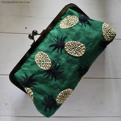 pineapple pouch